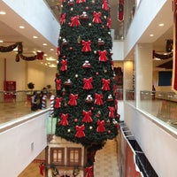 รูปภาพถ่ายที่ Mall Portal Centro โดย Alberto A. เมื่อ 11/14/2012