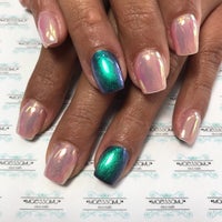 Photo taken at Maessamu Nice Nails by Diana Aimee M. on 9/9/2017