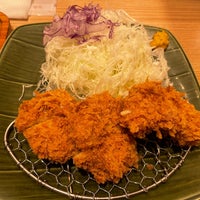 Photo taken at Tonkatsu Wako by Apuru S. on 9/29/2022