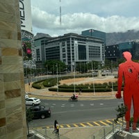 Foto diambil di Cape Town International Convention Centre (CTICC) oleh Reem S. pada 11/8/2022