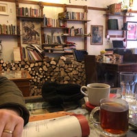 Foto tomada en Kirit Cafe  por Ayşe Ş. el 1/8/2023