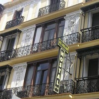 รูปภาพถ่ายที่ Hostal El Pilar, Madrid โดย Infohostal.com เมื่อ 11/22/2012