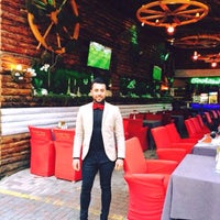 Снимок сделан в Çekmen Restaurant пользователем Mustafa B. 5/27/2016