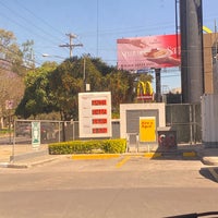 Photo taken at Shell, Las Américas by Susi R. on 2/15/2022