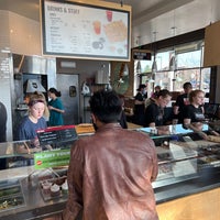 3/25/2022 tarihinde Dave T.ziyaretçi tarafından Mod Pizza'de çekilen fotoğraf