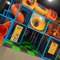 Photo taken at Urban Air Trampoline and Adventure Park by Caramels&amp;#39; D. on 11/6/2021