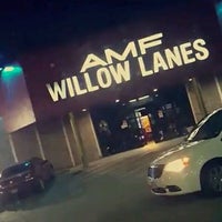 Photo taken at AMF Willow Lanes by Caramels&amp;#39; D. on 9/17/2016