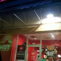 Photo taken at Pizza Hut by Caramels&amp;#39; D. on 3/1/2016