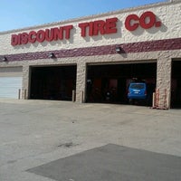 Photo taken at Discount Tire by Caramels&amp;#39; D. on 11/8/2012