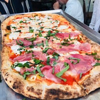 Photo taken at Naples 45 Ristorante e Pizzeria by Leslie F. on 7/19/2018