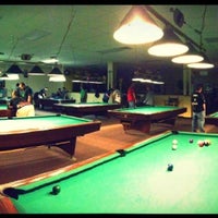 10/2/2012 tarihinde Jake B.ziyaretçi tarafından Van Phan Billiards and Bar'de çekilen fotoğraf
