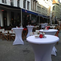 6/3/2013 tarihinde Erik W.ziyaretçi tarafından Grand Café De Rooden Hoed'de çekilen fotoğraf