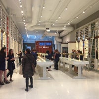 Photo taken at Warby Parker by danielle on 4/12/2013