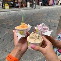 7/8/2019 tarihinde Alina K.ziyaretçi tarafından Caffe delle Carrozze | Gelateria Artigianale'de çekilen fotoğraf