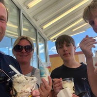 Photo taken at Andy&amp;#39;s Frozen Custard by Jacob Daa H. on 7/12/2020