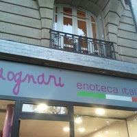 9/29/2012 tarihinde ItalianiPocketziyaretçi tarafından CiaoGnari - enoteca italiana'de çekilen fotoğraf