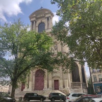 Photo taken at Église Saint-Gervais Saint-Protais by Leticia A. on 8/28/2022