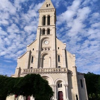Photo taken at Eglise Notre Dame du Rosaire by Leticia A. on 5/28/2021