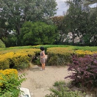 Photo taken at Labyrinthe du Jardin des Plantes by Leticia A. on 6/18/2023