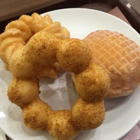 Photo taken at Mister Donut by やま on 2/14/2016
