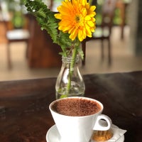 3/2/2019 tarihinde S Dewi E.ziyaretçi tarafından Imah Kopi, Croissanterie et Coffeenery'de çekilen fotoğraf