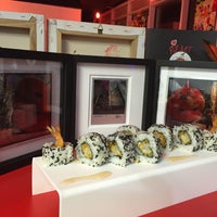Das Foto wurde bei Pop Art Sushi! von Pop Art Sushi! am 4/27/2015 aufgenommen