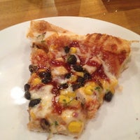 4/11/2013にSharon P.がMagpie Pizzaで撮った写真