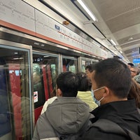 Photo taken at MTR East Tsim Sha Tsui Station by Maprngg🚧 on 12/24/2023