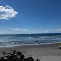 Photo taken at Main Beach by João G. on 8/29/2023