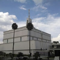 Photo taken at Centro para Visitantes, SUD, Mormón. by Ulysses F. on 8/18/2014
