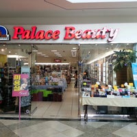 Photo taken at Palace Beauty Galleria by Palace Beauty Galleria on 4/28/2015