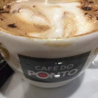 Photo taken at Café do Ponto by Priscilla C. on 1/10/2018