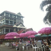 Photo taken at สระว่ายน้ำ The mall Bangkapi by NUT😊 T. on 11/3/2012