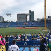 Photo taken at Meiji Jingu Stadium by かずち on 5/3/2017