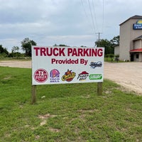 Foto scattata a TX Burger - Madisonville da Steven G. il 5/15/2021