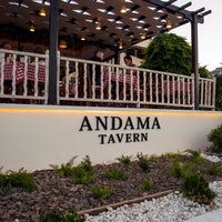 Foto tirada no(a) Andama Tavern por Andama Tavern em 7/9/2015