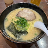 Photo taken at Hakata Ramen Nagahamaya by メン ダ. on 11/22/2022