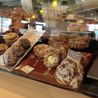 Photo taken at Atlanta Bread Company by Lauren G. on 12/2/2012