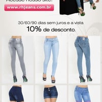 11/12/2012 tarihinde Robson H.ziyaretçi tarafından RH Jeans Wear'de çekilen fotoğraf