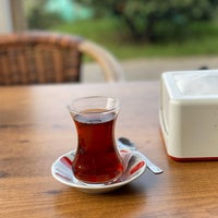 Das Foto wurde bei Cafe Levent von Gökhan E. am 10/18/2019 aufgenommen