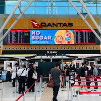 Photo taken at T3 Qantas Domestic Terminal by Min T. on 12/14/2022