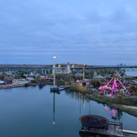 Das Foto wurde bei Six Flags La Ronde von Foroutan F. am 10/30/2023 aufgenommen