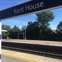 Photo taken at Kent House Railway Station (KTH) by Jacques on 7/4/2016