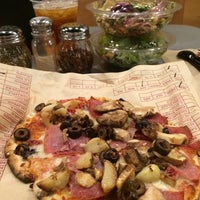 Photo taken at Mod Pizza by Melissa S. on 1/10/2016