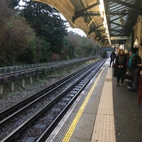 Photo taken at Hendon Central London Underground Station by Emma C. on 1/12/2017