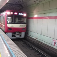 Photo taken at Platforms 3-4 by Toshi Y. on 6/21/2017