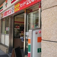 Photo taken at 7-Eleven by Toshi Y. on 3/9/2017