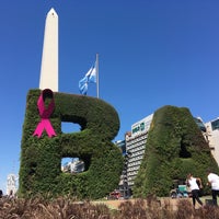Photo taken at Obelisco - Plaza de la República by Evelyn P. on 10/14/2017
