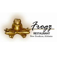 รูปภาพถ่ายที่ Frogz Restaurant โดย Frogz Restaurant เมื่อ 5/5/2015