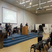 Photo taken at Iglesia &amp;quot;Renuevo de Vida&amp;quot; by Terry T. on 9/15/2013